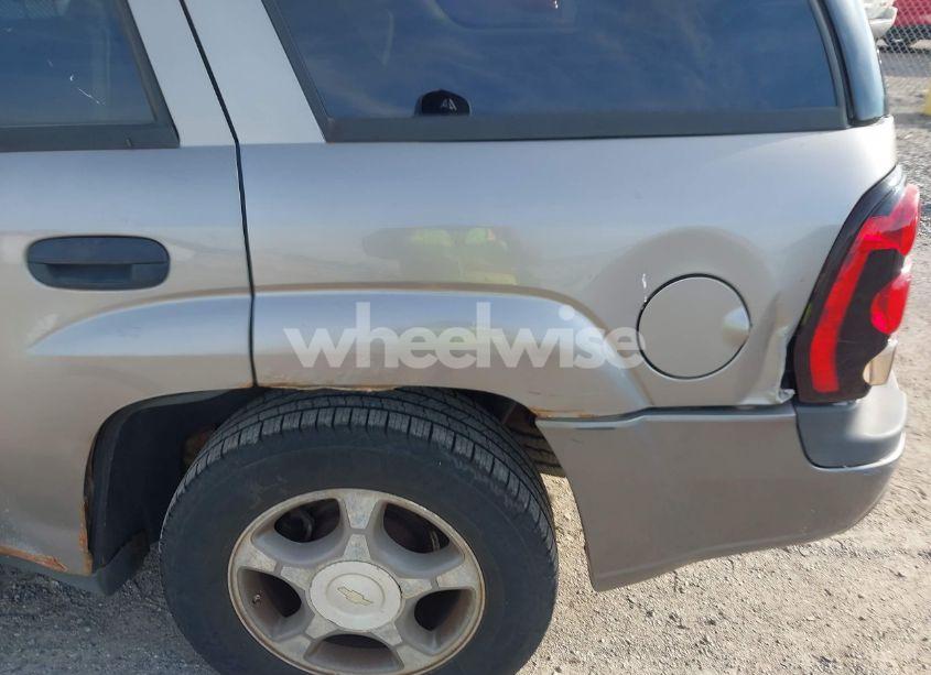 Photo 16 of 2007 Chevrolet Trailblazer LS (VIN 1GNDT13S372179121)