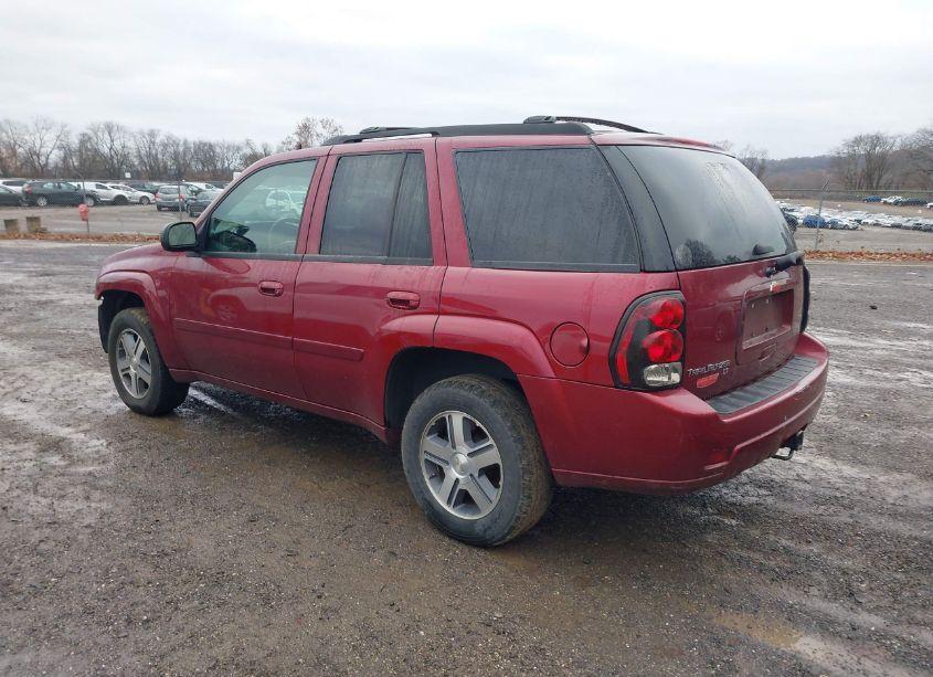 Photo 3 of 2007 Chevrolet Trailblazer LT (VIN 1GNDT13S372275038)