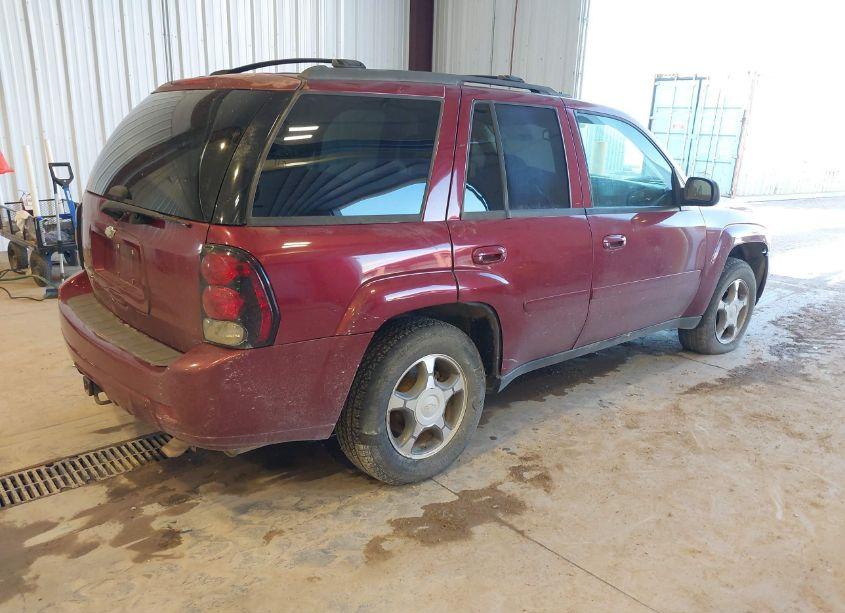 Photo 4 of 2008 Chevrolet Trailblazer LT (VIN 1GNDT13S382148873)