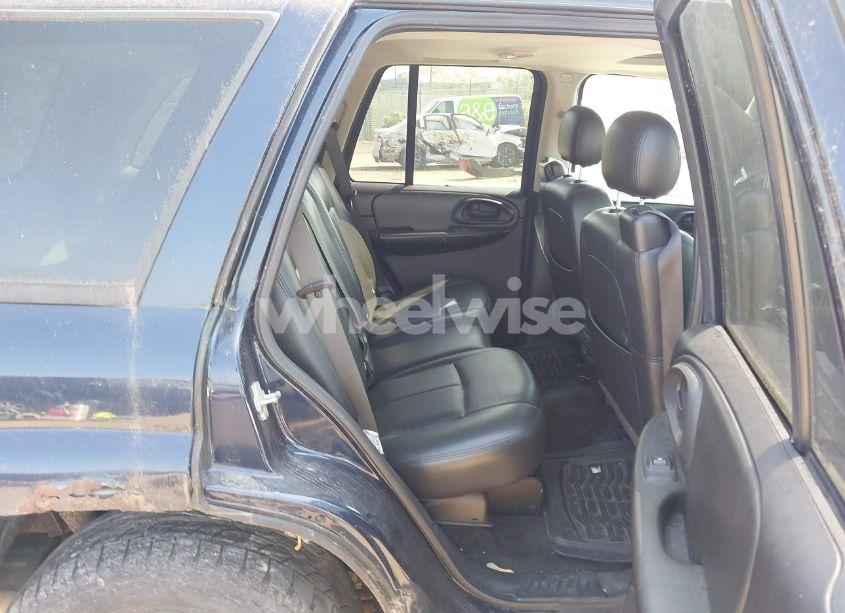 Photo 8 of 2008 Chevrolet Trailblazer LT (VIN 1GNDT13S382158917)