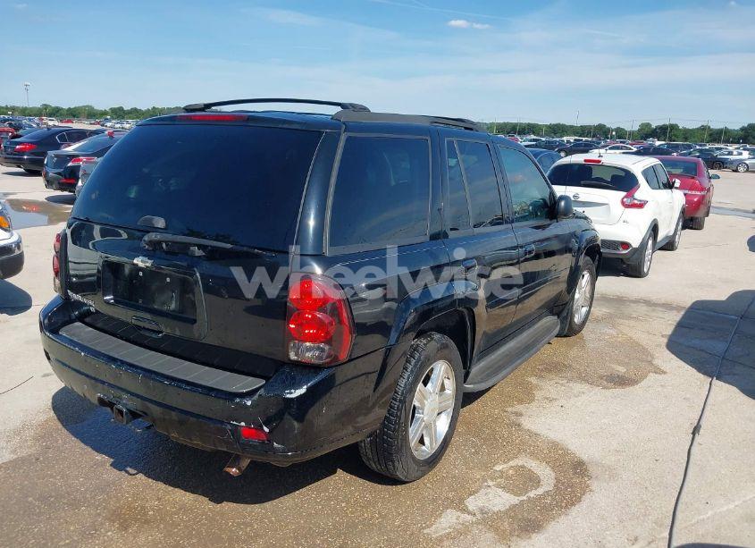 Photo 4 of 2008 Chevrolet Trailblazer LT (VIN 1GNDT13S382205590)