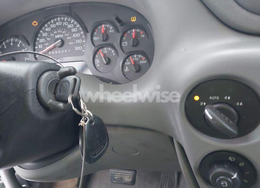 Photo 11 of 2008 Chevrolet Trailblazer LT (VIN 1GNDT13S382219179)