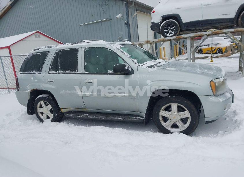 Photo 13 of 2008 Chevrolet Trailblazer LT (VIN 1GNDT13S382219179)