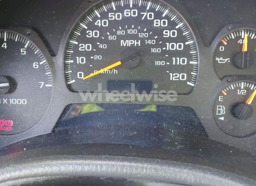 Photo 15 of 2002 Chevrolet Trailblazer LT (VIN 1GNDT13S422138585)