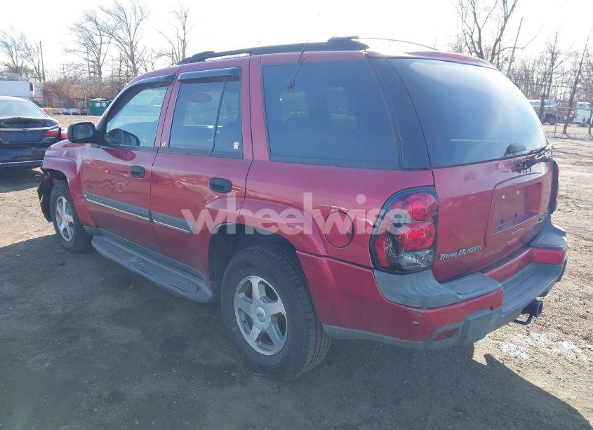 Photo 3 of 2002 Chevrolet Trailblazer LT (VIN 1GNDT13S422138585)