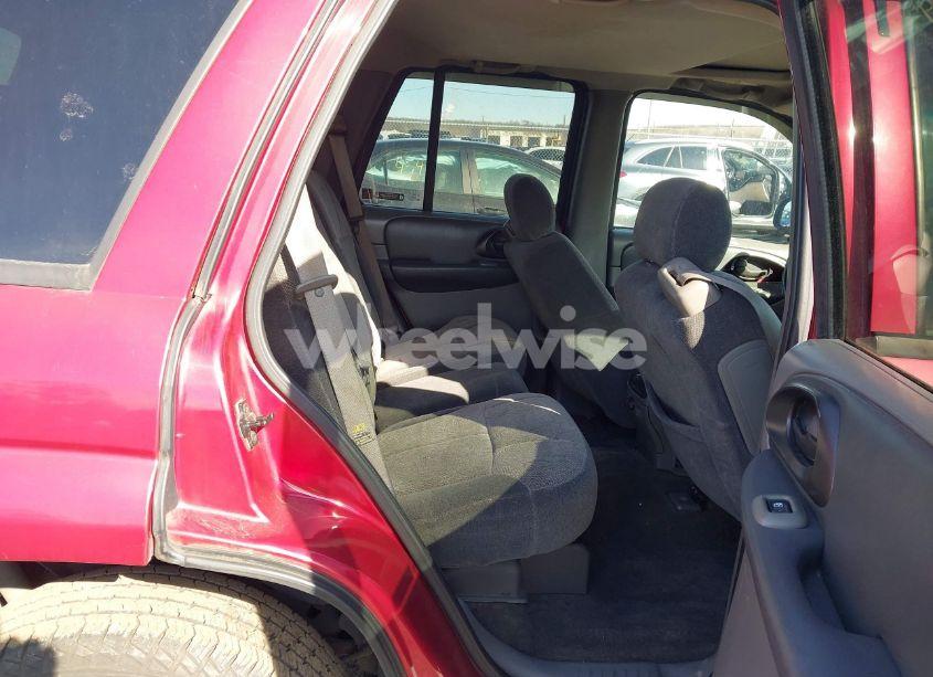 Photo 8 of 2002 Chevrolet Trailblazer LT (VIN 1GNDT13S422138585)