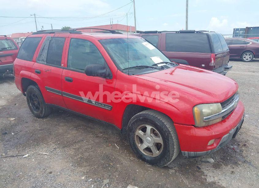 2002 Chevrolet Trailblazer LT (VIN 1GNDT13S422246785) main photo