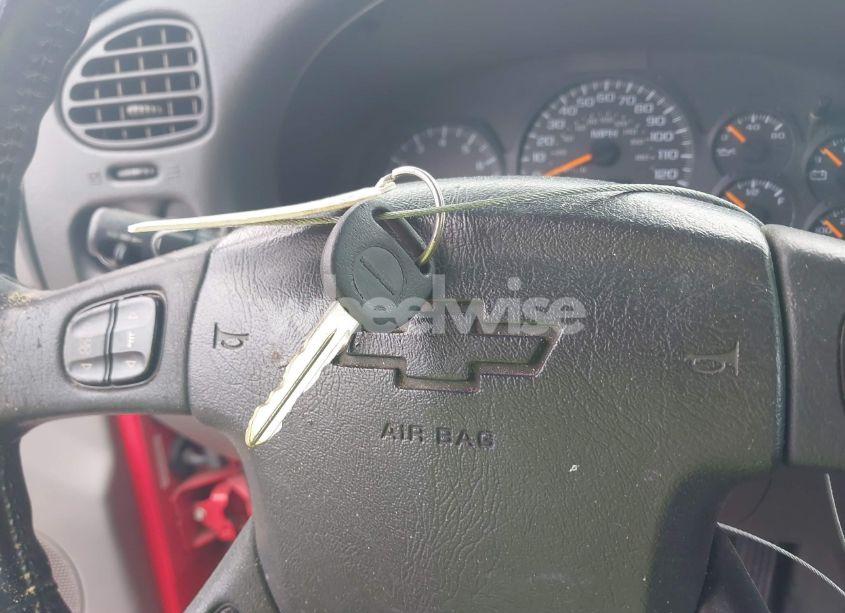 Photo 11 of 2002 Chevrolet Trailblazer LT (VIN 1GNDT13S422246785)