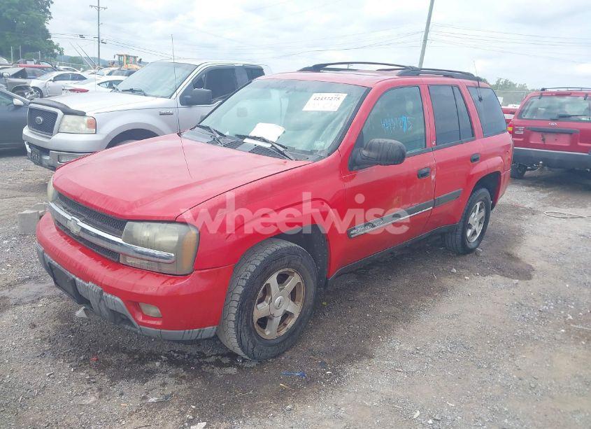 Photo 2 of 2002 Chevrolet Trailblazer LT (VIN 1GNDT13S422246785)