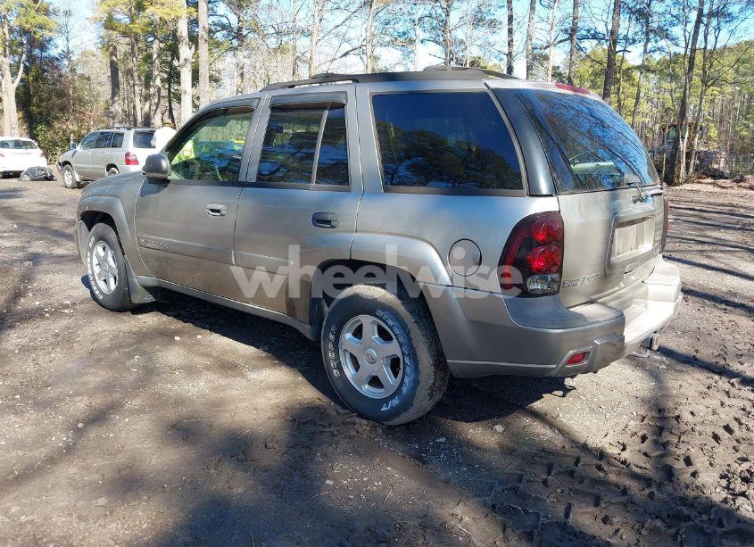 Photo 3 of 2002 Chevrolet Trailblazer LS (VIN 1GNDT13S422345395)