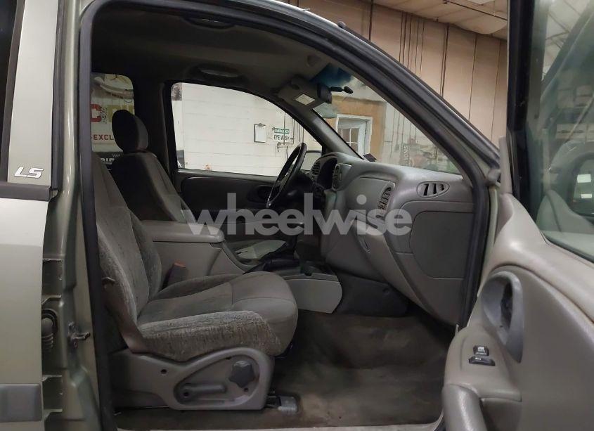 Photo 5 of 2003 Chevrolet Trailblazer LS (VIN 1GNDT13S432114207)