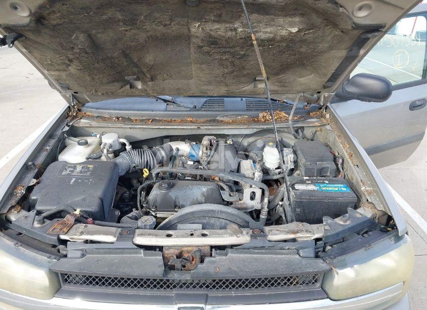 Photo 10 of 2003 Chevrolet Trailblazer LS (VIN 1GNDT13S432131251)