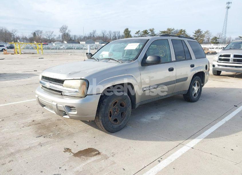 Photo 2 of 2003 Chevrolet Trailblazer LS (VIN 1GNDT13S432131251)