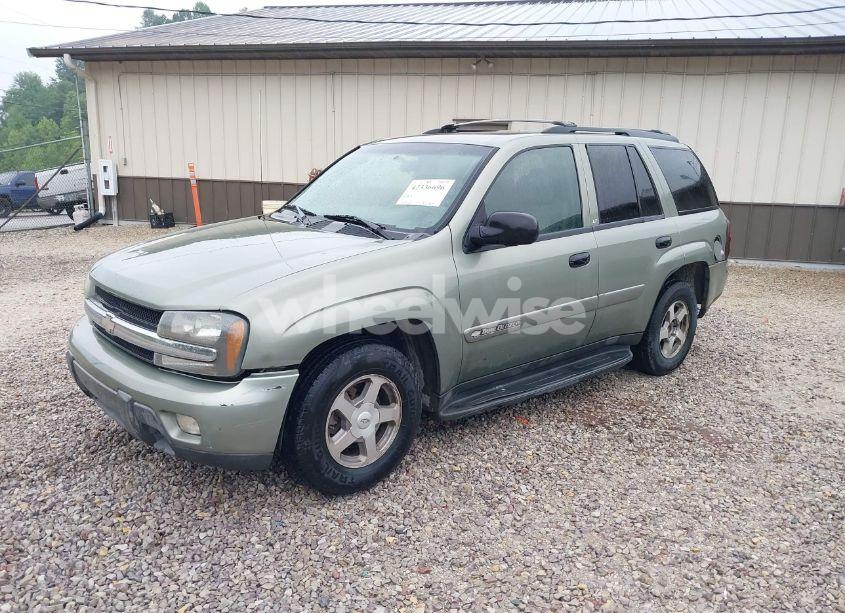 Photo 2 of 2003 Chevrolet Trailblazer LT (VIN 1GNDT13S432265094)