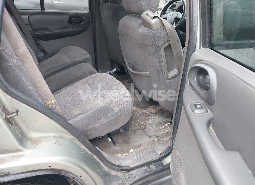 Photo 8 of 2003 Chevrolet Trailblazer LT (VIN 1GNDT13S432265094)