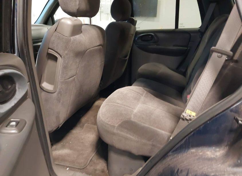 Photo 8 of 2003 Chevrolet Trailblazer LT (VIN 1GNDT13S432353174)