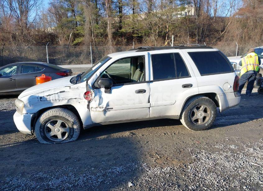 Photo 14 of 2003 Chevrolet Trailblazer LT (VIN 1GNDT13S432359931)