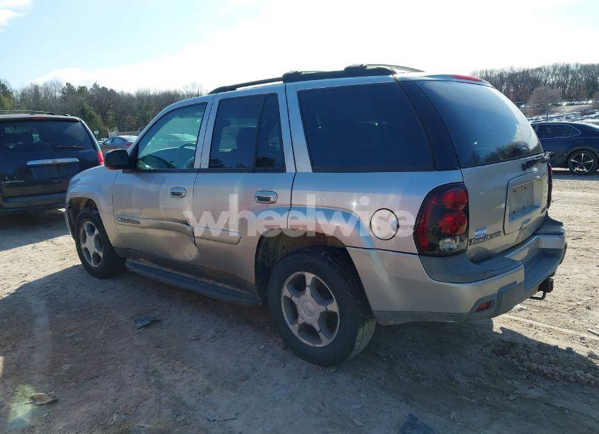 Photo 3 of 2004 Chevrolet Trailblazer LT (VIN 1GNDT13S442119957)