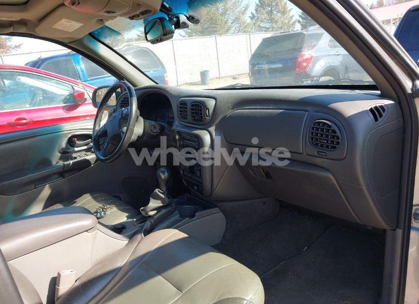 Photo 5 of 2004 Chevrolet Trailblazer LT (VIN 1GNDT13S442119957)