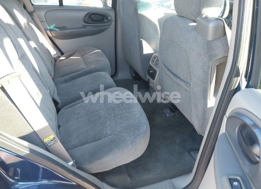 Photo 8 of 2004 Chevrolet Trailblazer LS (VIN 1GNDT13S442201641)