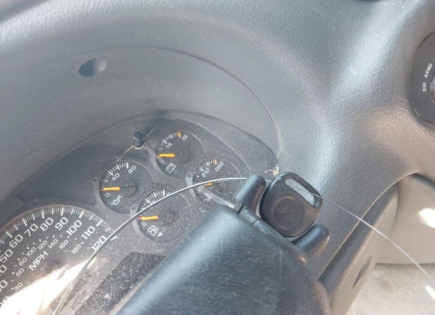 Photo 11 of 2004 Chevrolet Trailblazer LT (VIN 1GNDT13S442224868)