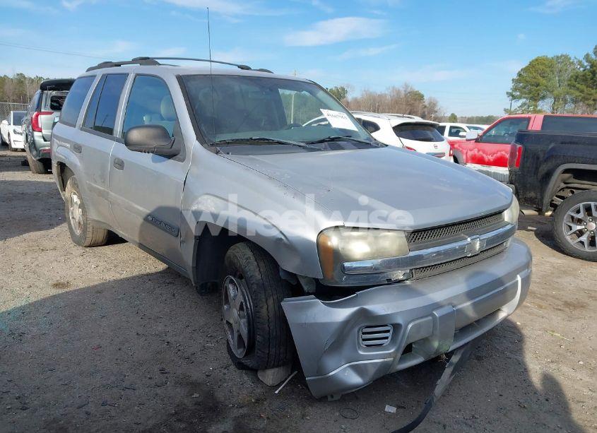 2004 Chevrolet Trailblazer LS (VIN 1GNDT13S442341706) main photo