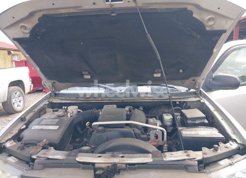 Photo 10 of 2005 Chevrolet Trailblazer LS (VIN 1GNDT13S452256219)