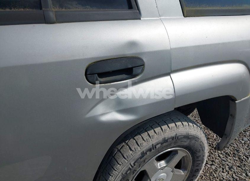 Photo 6 of 2005 Chevrolet Trailblazer LS (VIN 1GNDT13S452256219)