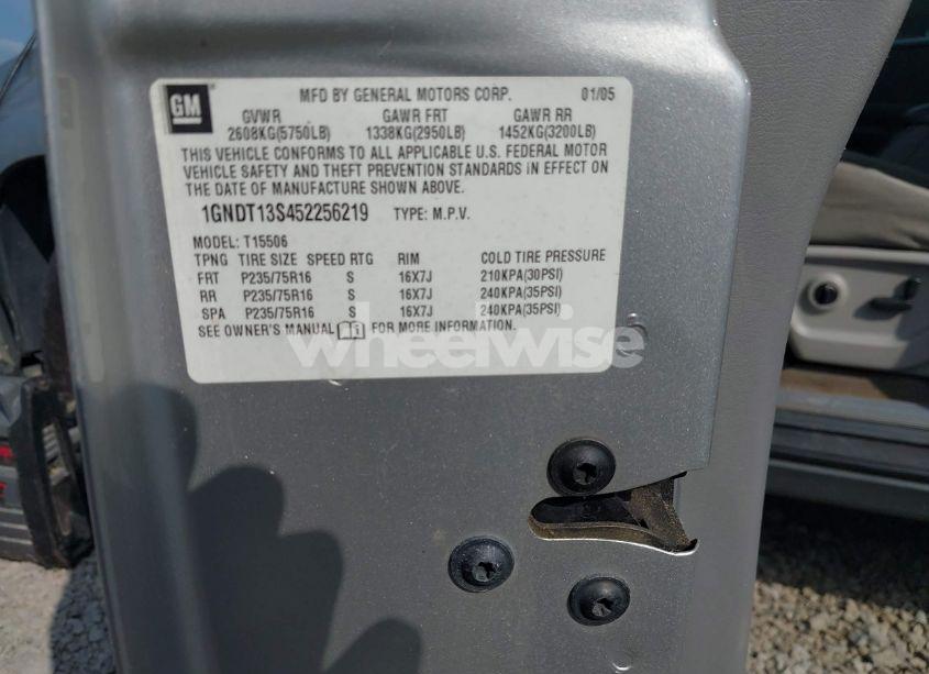 Photo 9 of 2005 Chevrolet Trailblazer LS (VIN 1GNDT13S452256219)