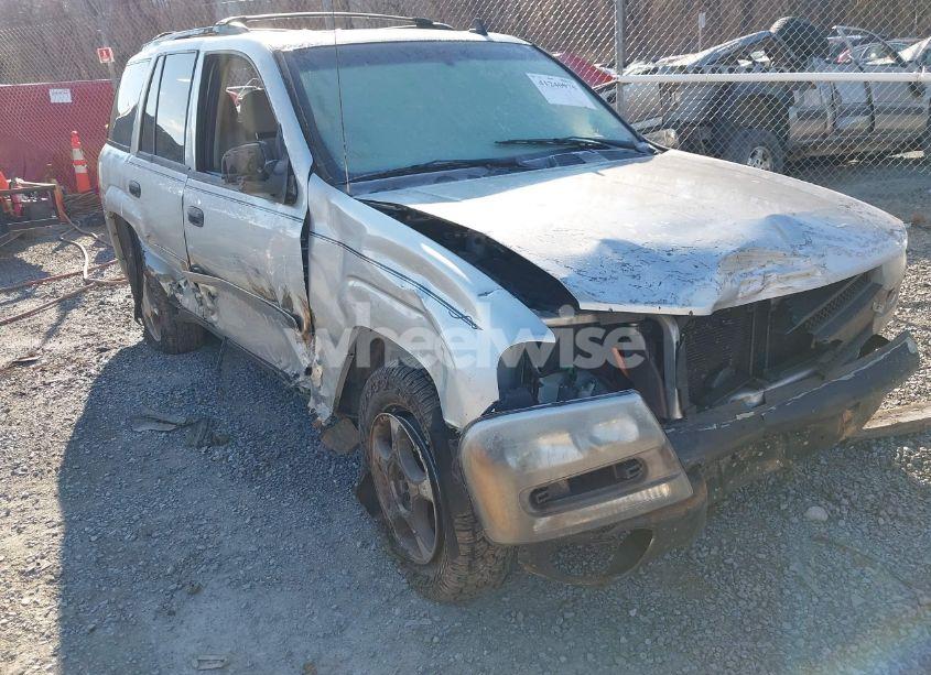 Photo 6 of 2007 Chevrolet Trailblazer LS (VIN 1GNDT13S472140764)