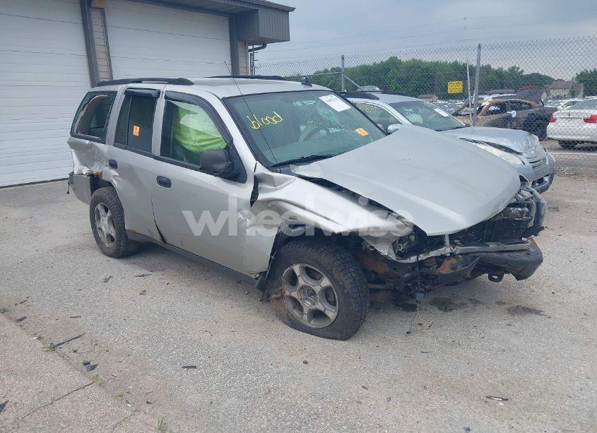 2007 Chevrolet Trailblazer LS (VIN 1GNDT13S472200218) main photo