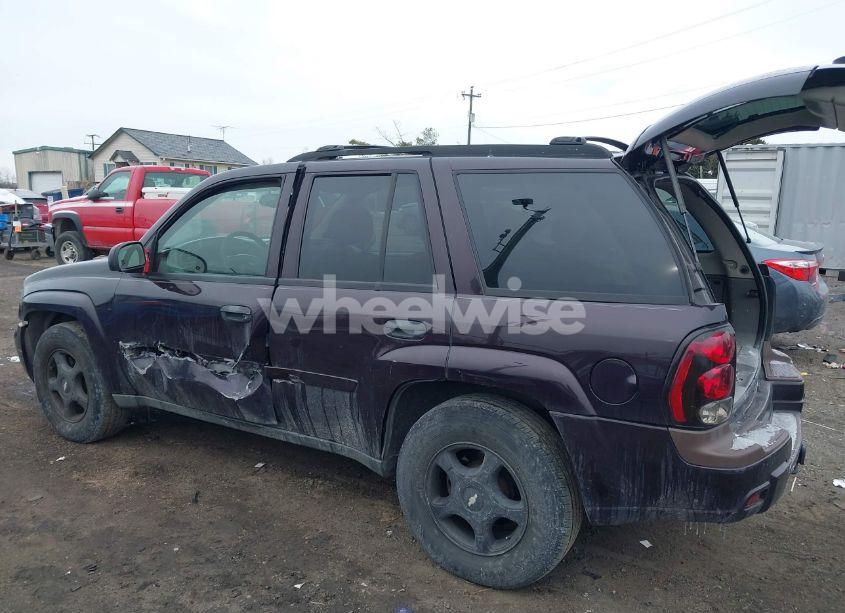 Photo 3 of 2008 Chevrolet Trailblazer FLEET (VIN 1GNDT13S482135338)