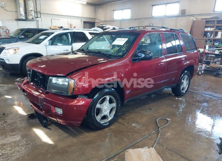 Photo 2 of 2008 Chevrolet Trailblazer LT (VIN 1GNDT13S482151801)