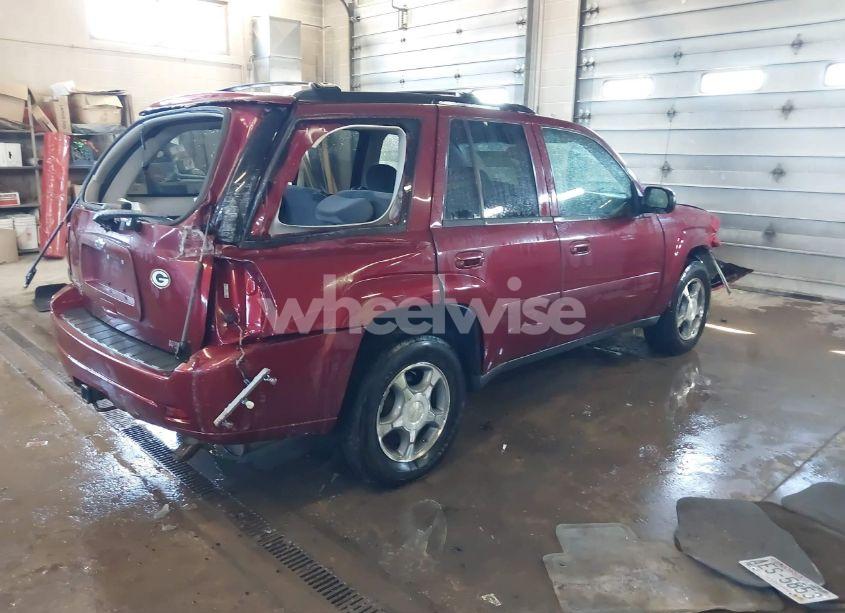 Photo 4 of 2008 Chevrolet Trailblazer LT (VIN 1GNDT13S482151801)