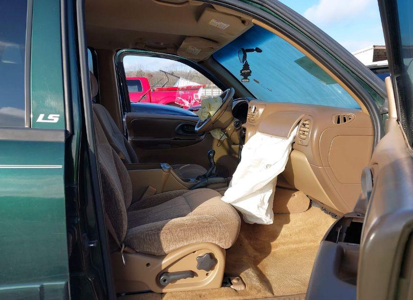 Photo 5 of 2002 Chevrolet Trailblazer LS (VIN 1GNDT13S522436336)