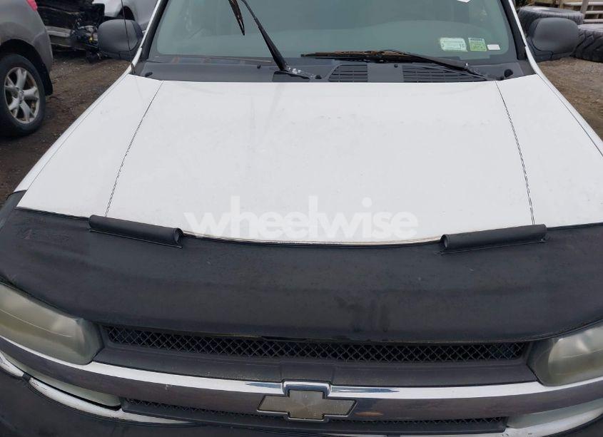 Photo 10 of 2003 Chevrolet Trailblazer LS/LT/LTZ (VIN 1GNDT13S532176702)