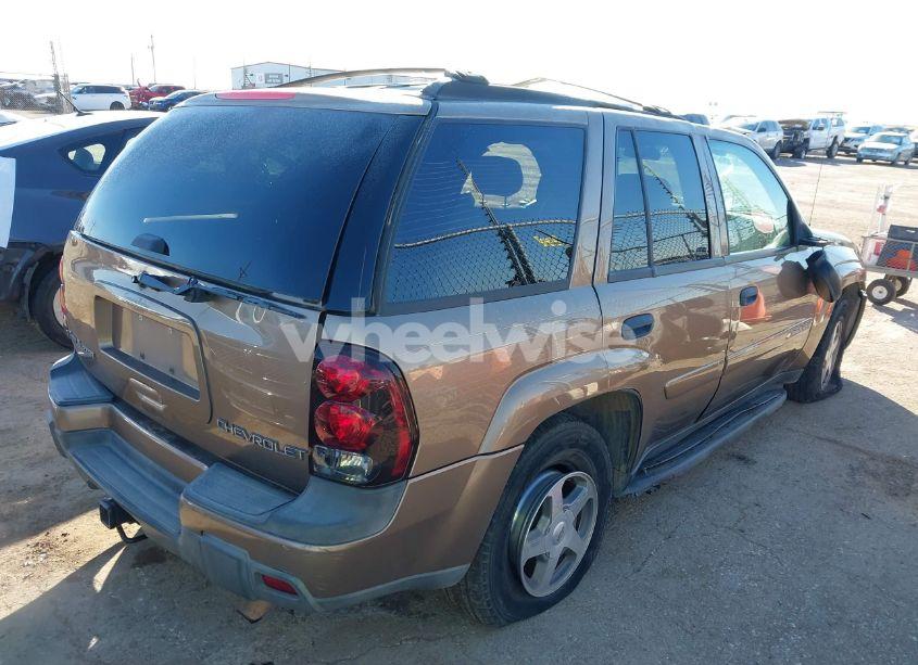 Photo 4 of 2003 Chevrolet Trailblazer LT (VIN 1GNDT13S532205809)