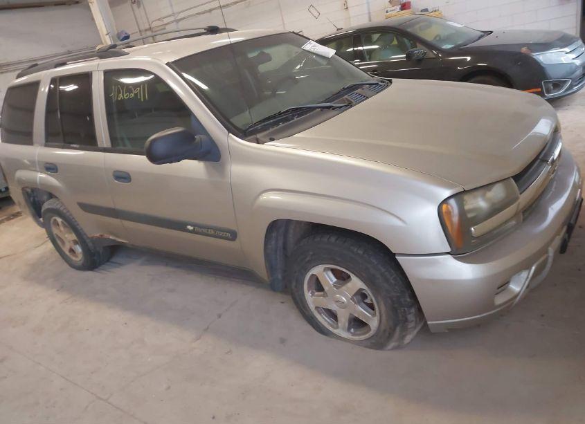 2004 Chevrolet Trailblazer LS (VIN 1GNDT13S542110054) main photo