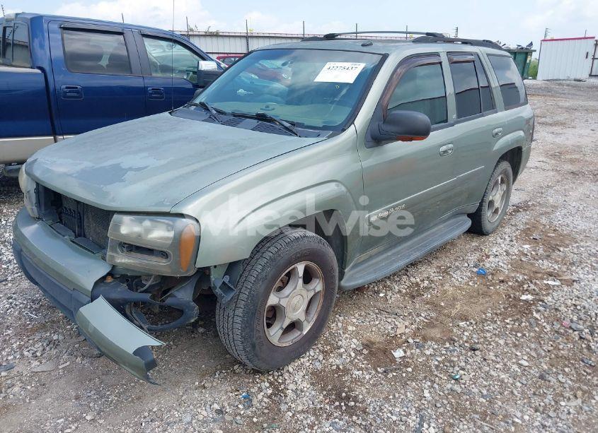 Photo 2 of 2004 Chevrolet Trailblazer LT (VIN 1GNDT13S542174501)