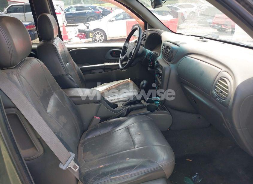 Photo 5 of 2004 Chevrolet Trailblazer LT (VIN 1GNDT13S542174501)