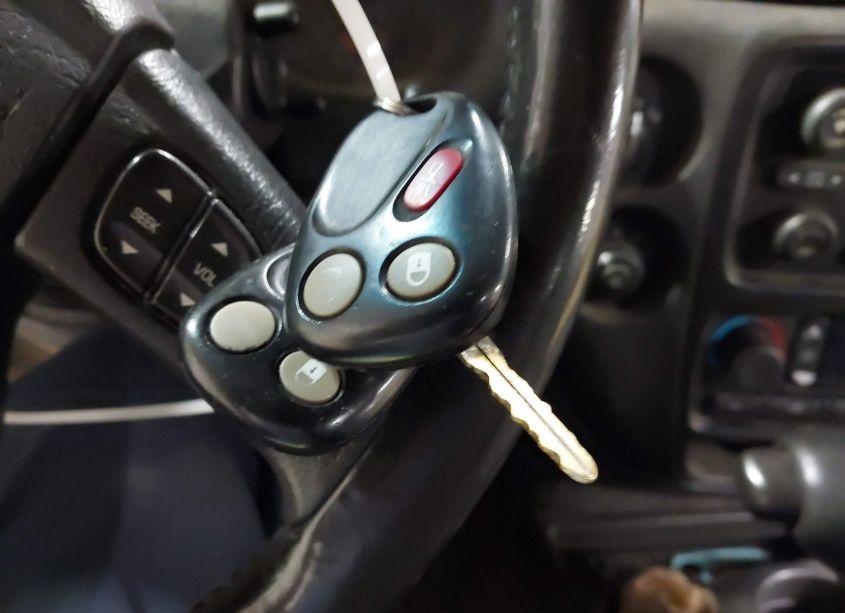 Photo 11 of 2004 Chevrolet Trailblazer LT (VIN 1GNDT13S542186535)