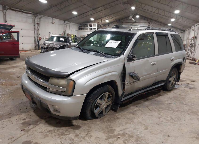 Photo 2 of 2004 Chevrolet Trailblazer LT (VIN 1GNDT13S542186535)
