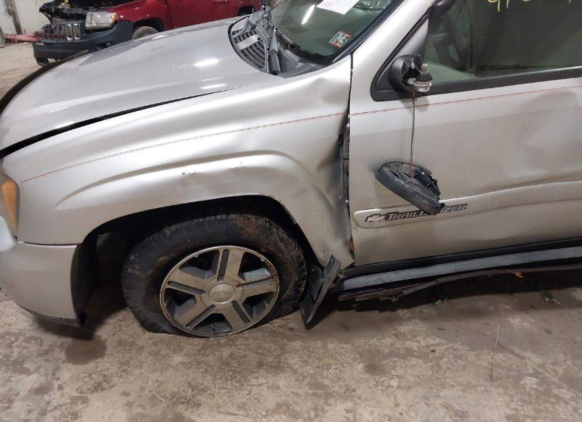 Photo 6 of 2004 Chevrolet Trailblazer LT (VIN 1GNDT13S542186535)