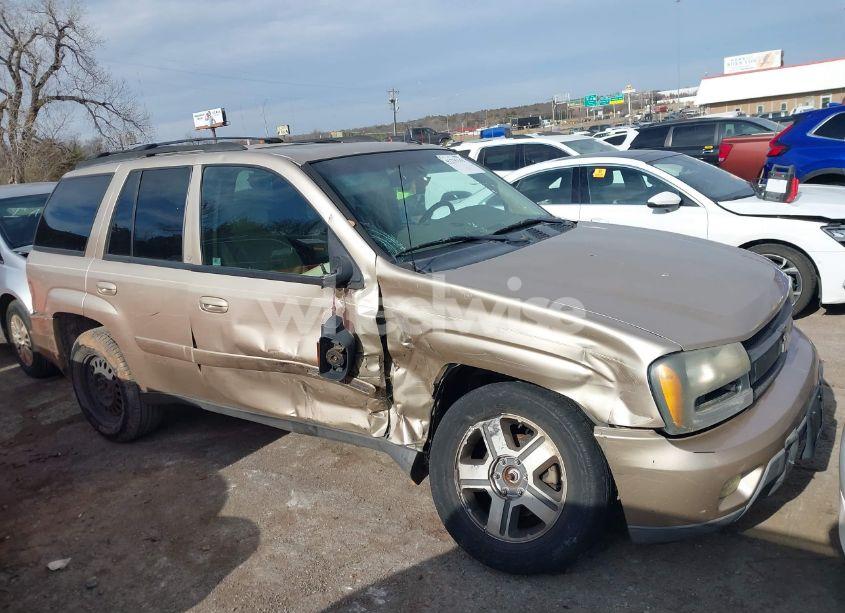 Photo 13 of 2004 Chevrolet Trailblazer LT (VIN 1GNDT13S542305300)