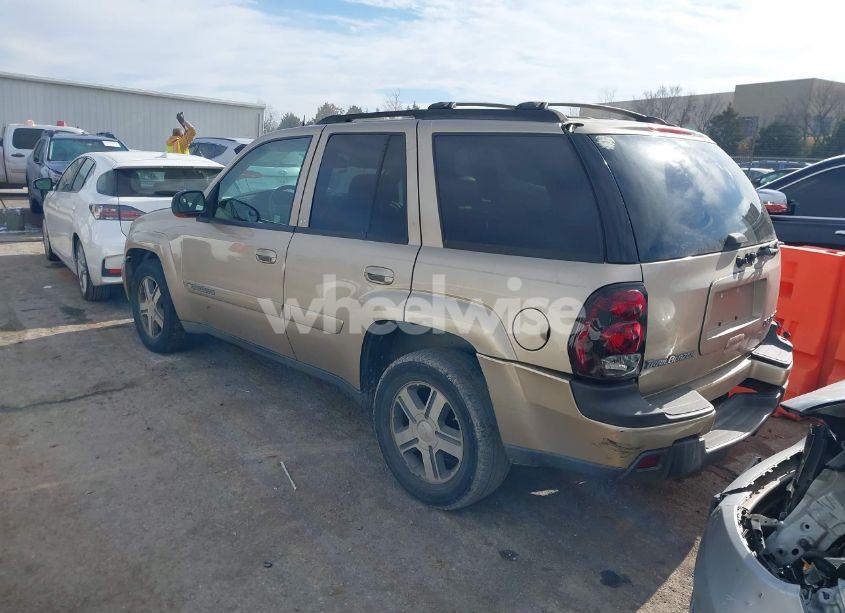 Photo 3 of 2004 Chevrolet Trailblazer LT (VIN 1GNDT13S542305300)
