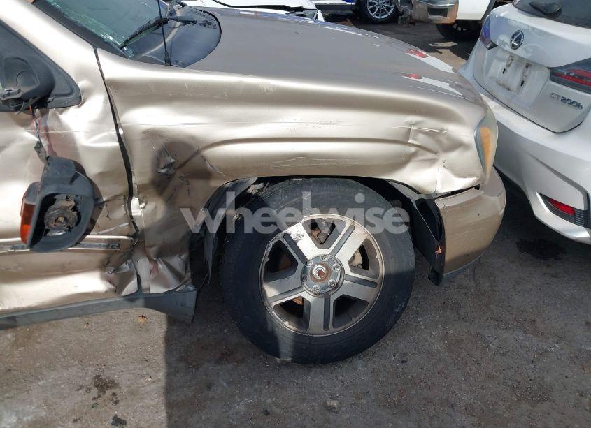 Photo 6 of 2004 Chevrolet Trailblazer LT (VIN 1GNDT13S542305300)