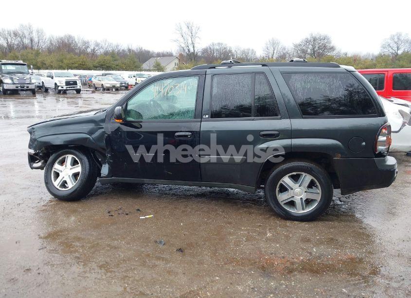 Photo 14 of 2004 Chevrolet Trailblazer LS (VIN 1GNDT13S542380904)