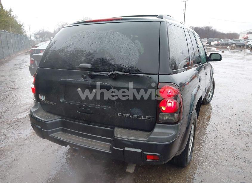 Photo 4 of 2004 Chevrolet Trailblazer LS (VIN 1GNDT13S542380904)