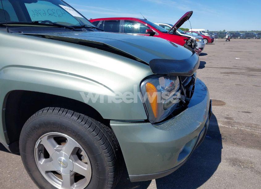 Photo 12 of 2004 Chevrolet Trailblazer LT (VIN 1GNDT13S542435772)