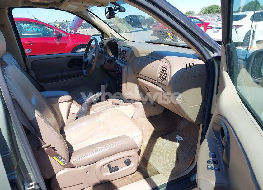 Photo 5 of 2004 Chevrolet Trailblazer LT (VIN 1GNDT13S542435772)